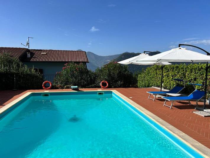 Location de vacances pour 5 personnes, avec piscine et jardin ainsi que jacuzzi et balcon à Sulzano - 2