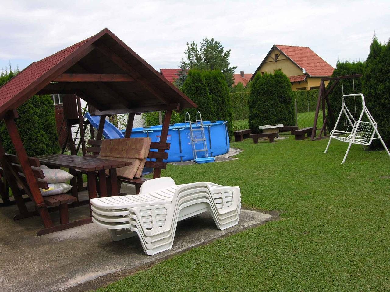 Ferienhaus in Zentrumsnähe mit Waschmaschine in Balatonkeresztur, Plattensee Südufer