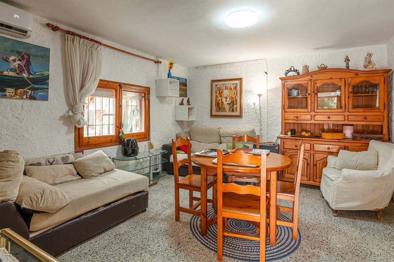 'Gesgroup' Room with Mountain Views, Wi-Fi, and Air Conditioning in Lloret de Mar, Costa Brava
