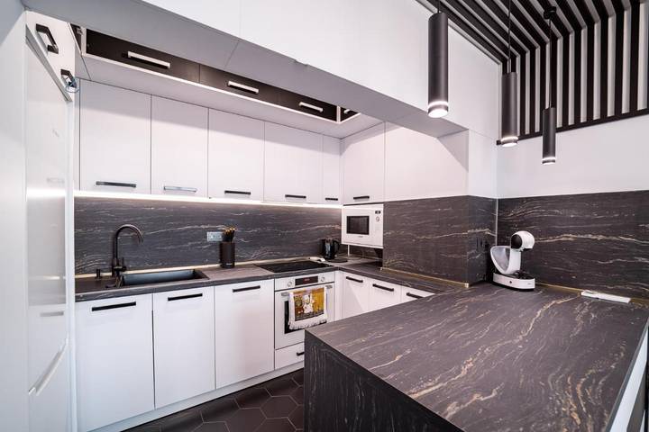 Ferienwohnung für 5 Personen, mit Ausblick und Balkon in Varna - 3