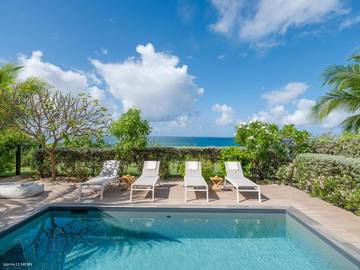 Cottage pour 6 personnes, avec terrasse ainsi que piscine et vue, animaux acceptés dans Friars Bay Saint Martin