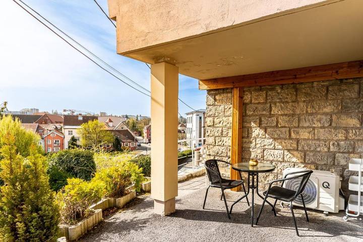 Gîte pour 2 personnes, avec terrasse et vue à Montbéliard - 3