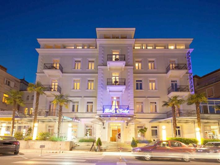 Hotel para 2 personas, con terraza - 1