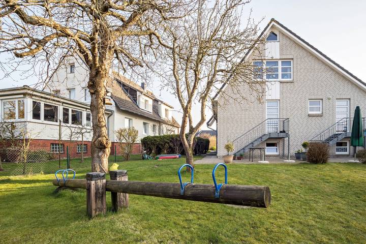 Ferienwohnung, mit Garten in Duhnen