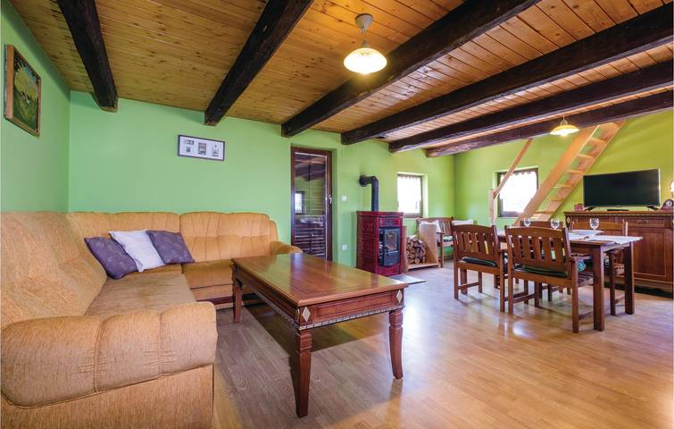 Charmante 2-Zimmer-Wohnung mit Terrasse, WLAN und Grill in der Nähe des Flusses Dobra in Ozalj, Karlovac und Umgebung