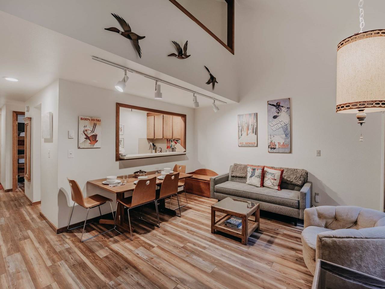 Entire apartment, Ein haustierfreundliches Condo mit großartigen Resort-Annehmlichkeiten in Glacier, Mount Baker-Snoqualmie National Forest