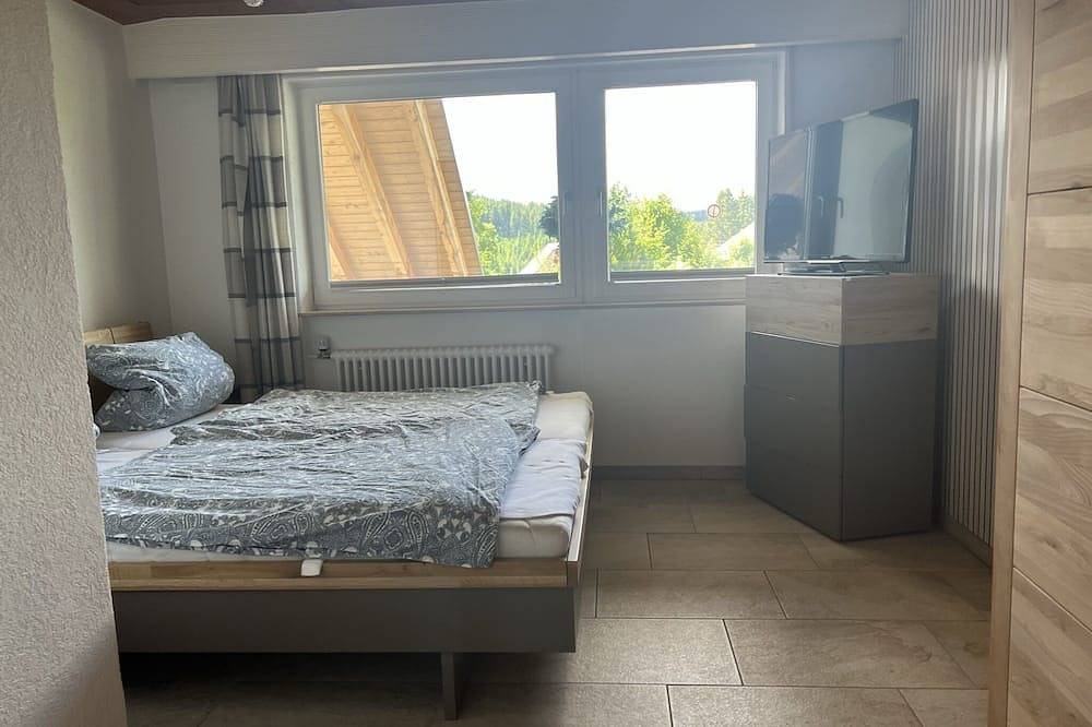 Ganze Wohnung, Ferienwohnung 1 im Ferienhaus Samy in Suedlicher Schwarzwald, Feldberg