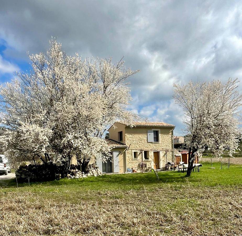 Le Petit Cabanon Provençal in Mane, Parc naturel régional du Luberon