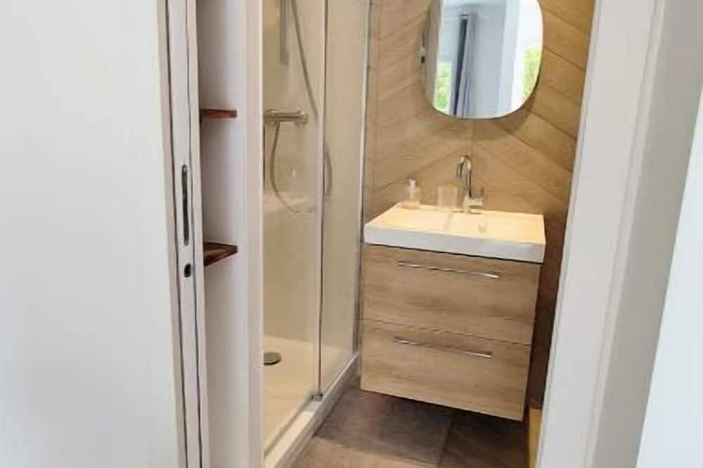 Apartamento entero, Studio Avec Jardin Entre Paris Versailles et Gares in Chaville, Altos del Sena