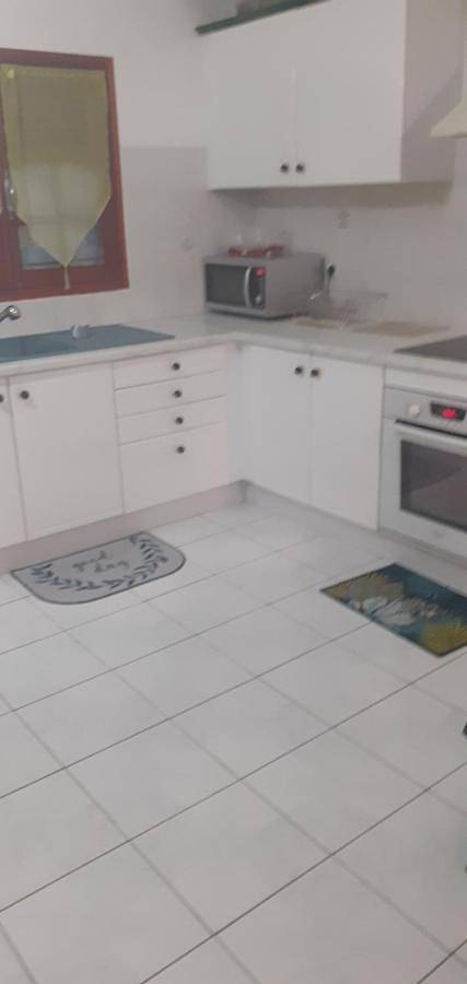 Gîte pour 4 personnes, avec vue et jardin à Baillif - 3