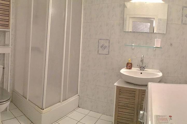Gîte pour 6 personnes, avec terrasse et jardin à Guéret - 4
