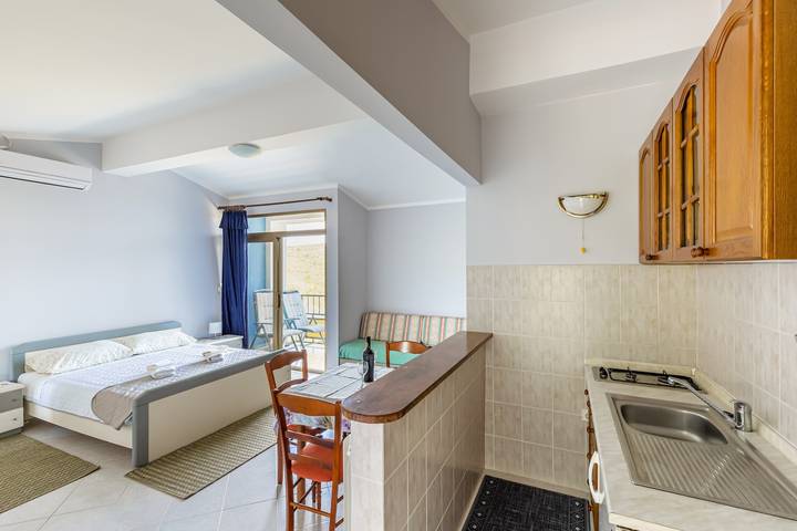 Ferienwohnung für 3 Personen, mit Balkon/Terrasse, mit Haustier in Moscenicka Draga