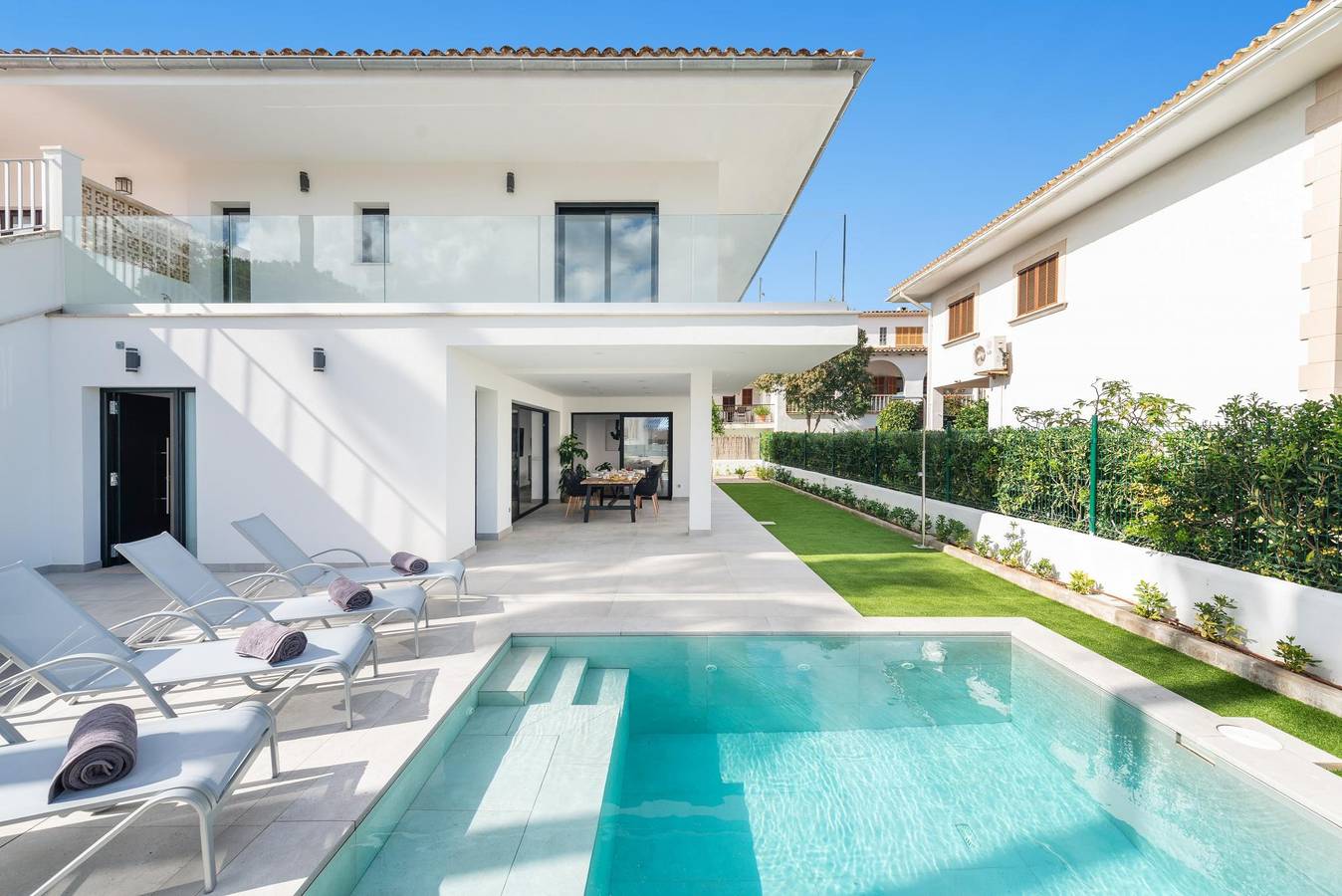 Ca Na Cati (Barcarés) - Spectacular semi-detached house near the sea and with private pool. Free Wifi. in Alcúdia, North Majorca