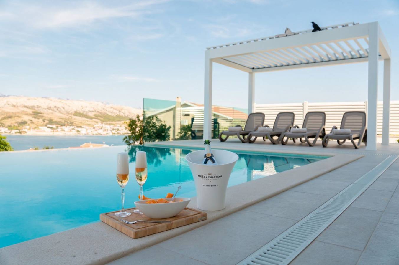 Entire apartment, Apartment 6 in Pag Town, Pag Island