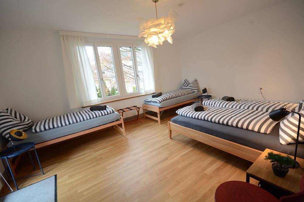 Boutique Villa, sleeps 16, center of Interlaken. parking and garden in Interlaken, Lake Thun