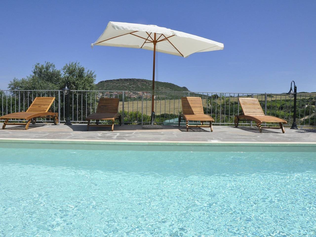 Appartamento intero, Lubagnu Vacanze- Drei-Zimmer-Wohnung E in Lu Bagnu, Castelsardo