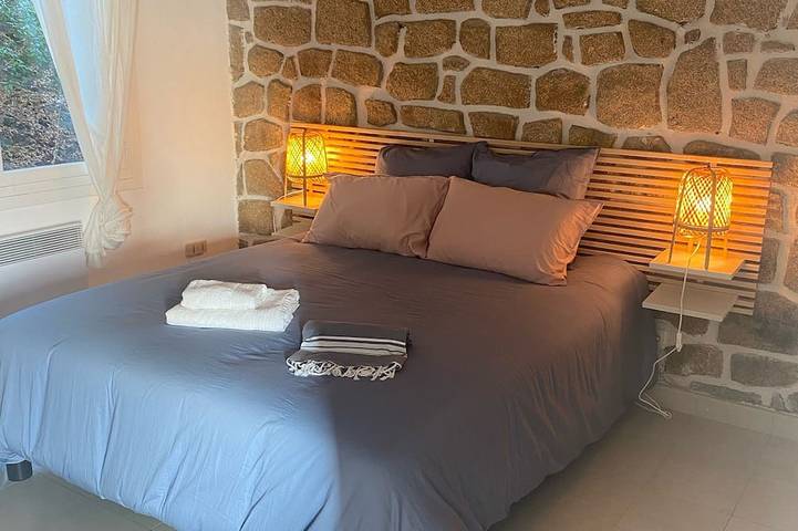 Maison belle vue,  face mer, plage confidentielle à 30 mètres in Pietrosella, Région d'Ajaccio