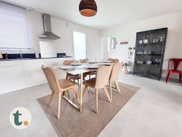 Location De Vacances pour 6 Personnes dans Les Herbiers, Région de La Roche-sur-Yon, Photo 2