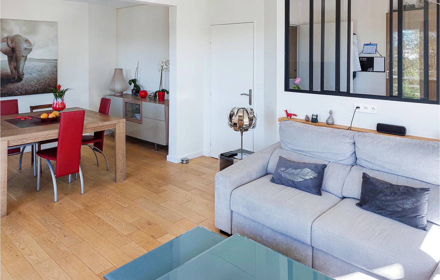 Appartement de vacances entier, Appartement confortable avec WiFi gratuit au bord de la Seine in Triel-sur-Seine, Yvelines