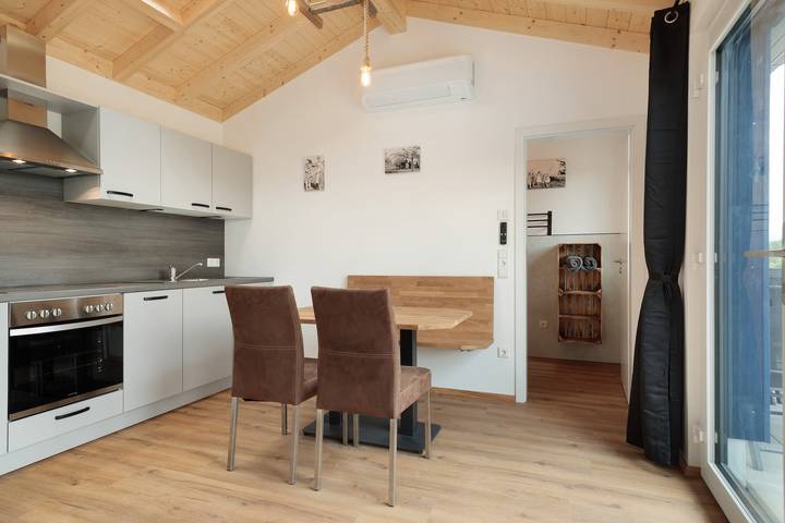 Ganze Ferienwohnung, Ferienhaus 'Haus Zwetschge' in Kressbronn am Bodensee - Poppis, Kressbronn am Bodensee