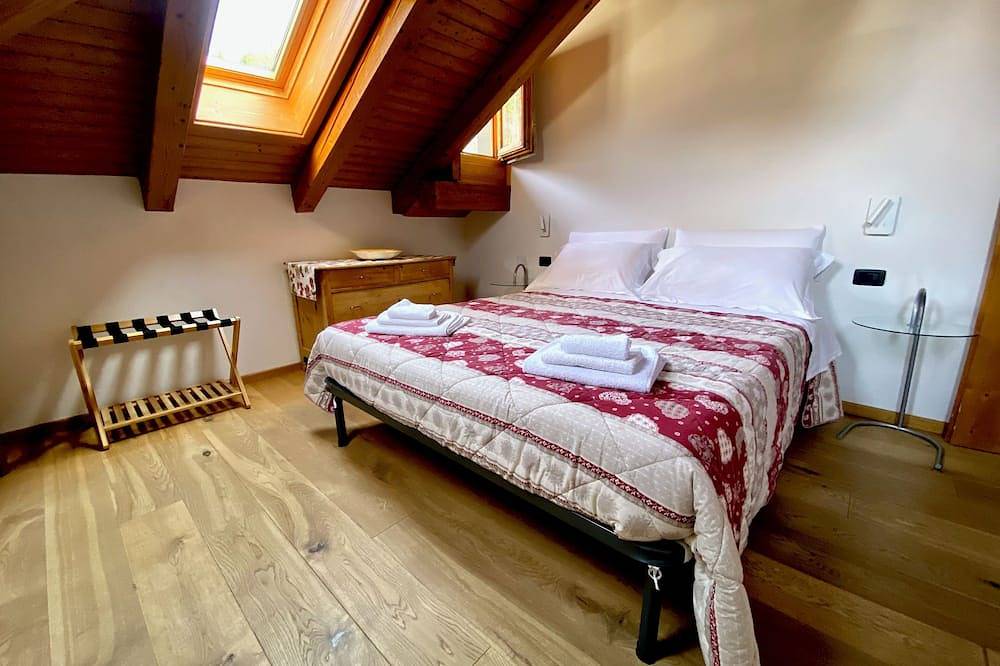 Appartamento intero, Mansarda vista lago in Auronzo di Cadore, Dolomiti di Sesto
