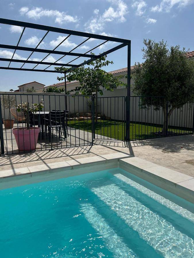 Location de vacances pour 6 personnes, avec piscine et jardin à Nissan-lez-Enserune - 2
