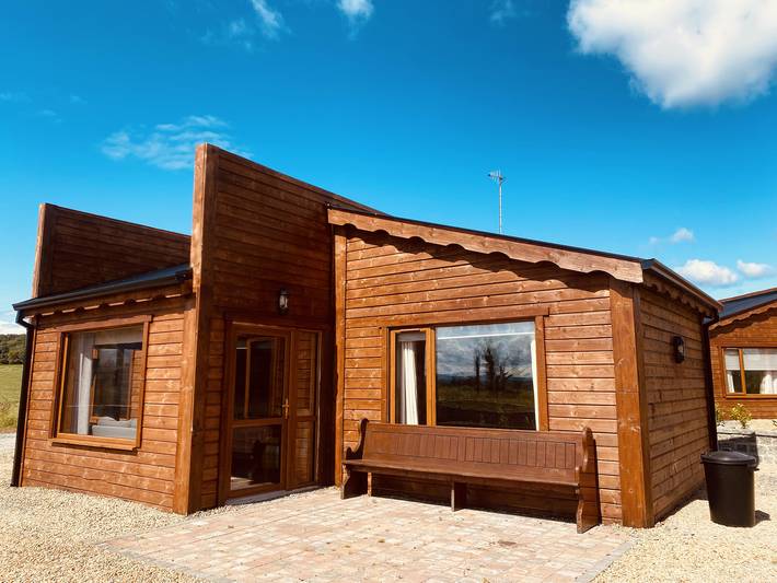 Lodge for 4 people, with garden, with pets in County Fermanagh