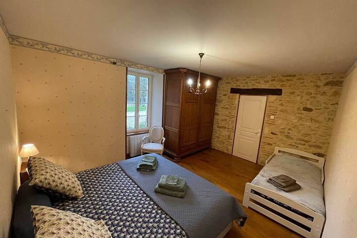 Location de vacances pour 8 personnes, avec terrasse et jardin, animaux acceptés à Salles (Lot-et-Garonne) - 4