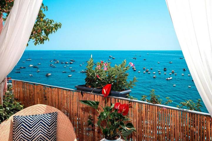 Maison d’hôte pour 2 personnes, avec jacuzzi ainsi que balcon et piscine à Positano