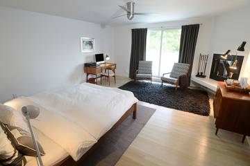 Vacation Home for 11 Guests in Watermill, North Fork, Picture 3