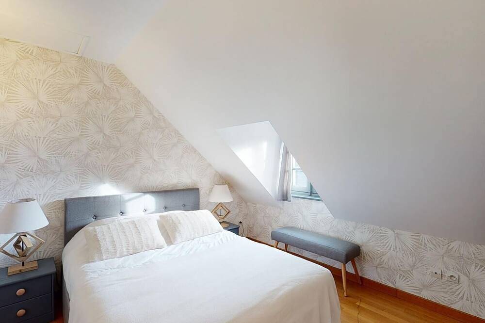 Adosado · Villedieu-les-Poêles · ★4,38 · 6 dormitorios · 9 camas · 3 baños in Villedieu-les-Poêles, Côte de la Déroute