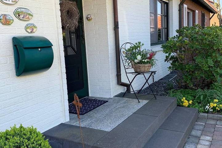 Ferienwohnung für 2 Personen, mit Garten und Terrasse sowie Pool - 1