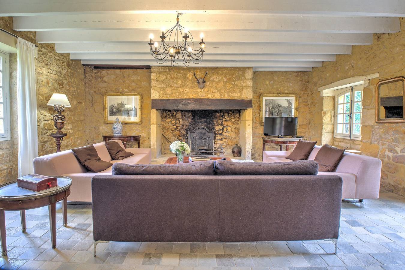 Holiday Home 'Le Bel Prat' with Private Pool, Private Terrace and Wi-Fi in Domme, Périgord Noir