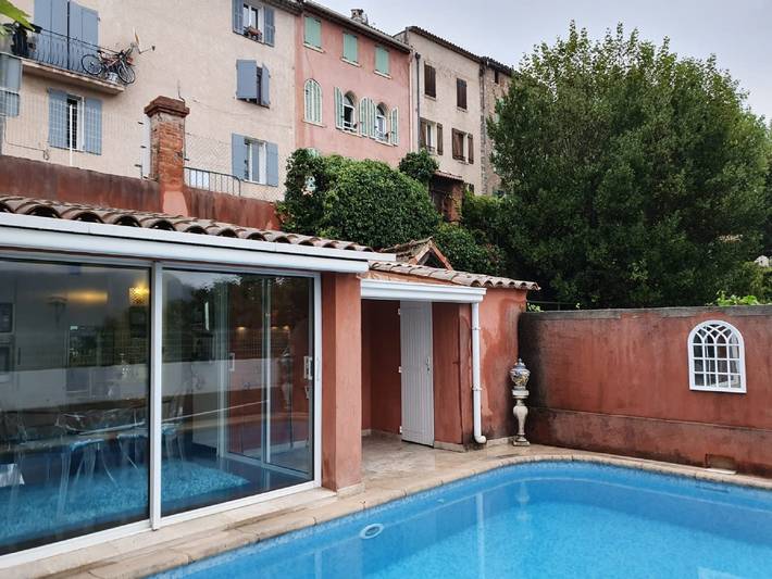 Ferienhaus für 2 Personen, mit Pool und Terrasse - 1