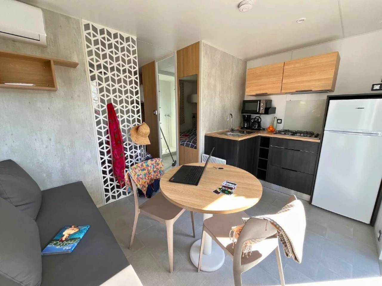 Camping 4 étoiles - Piscine - ccbehib in Saignon, Regionaler Naturpark Luberon