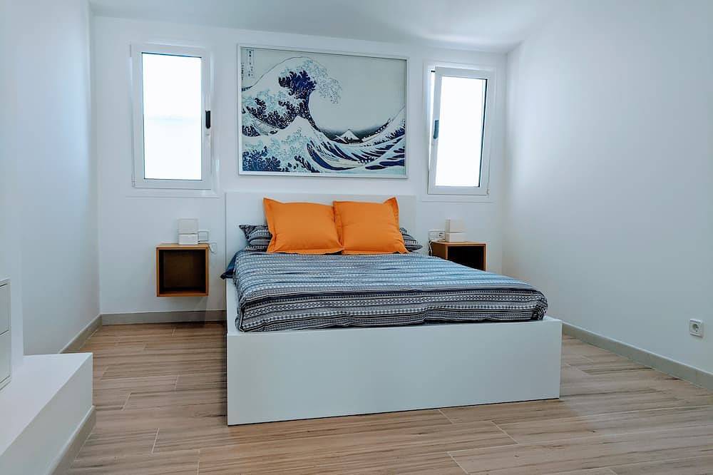 Charming house in the natural park of the delta del Ebro, surrounded by rice fields in el Poblenou del Delta, Amposta