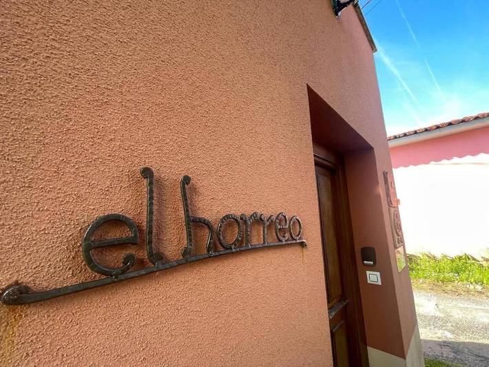 Apartamento para 2 personas, con jardín, Se admiten mascotas en Salas 