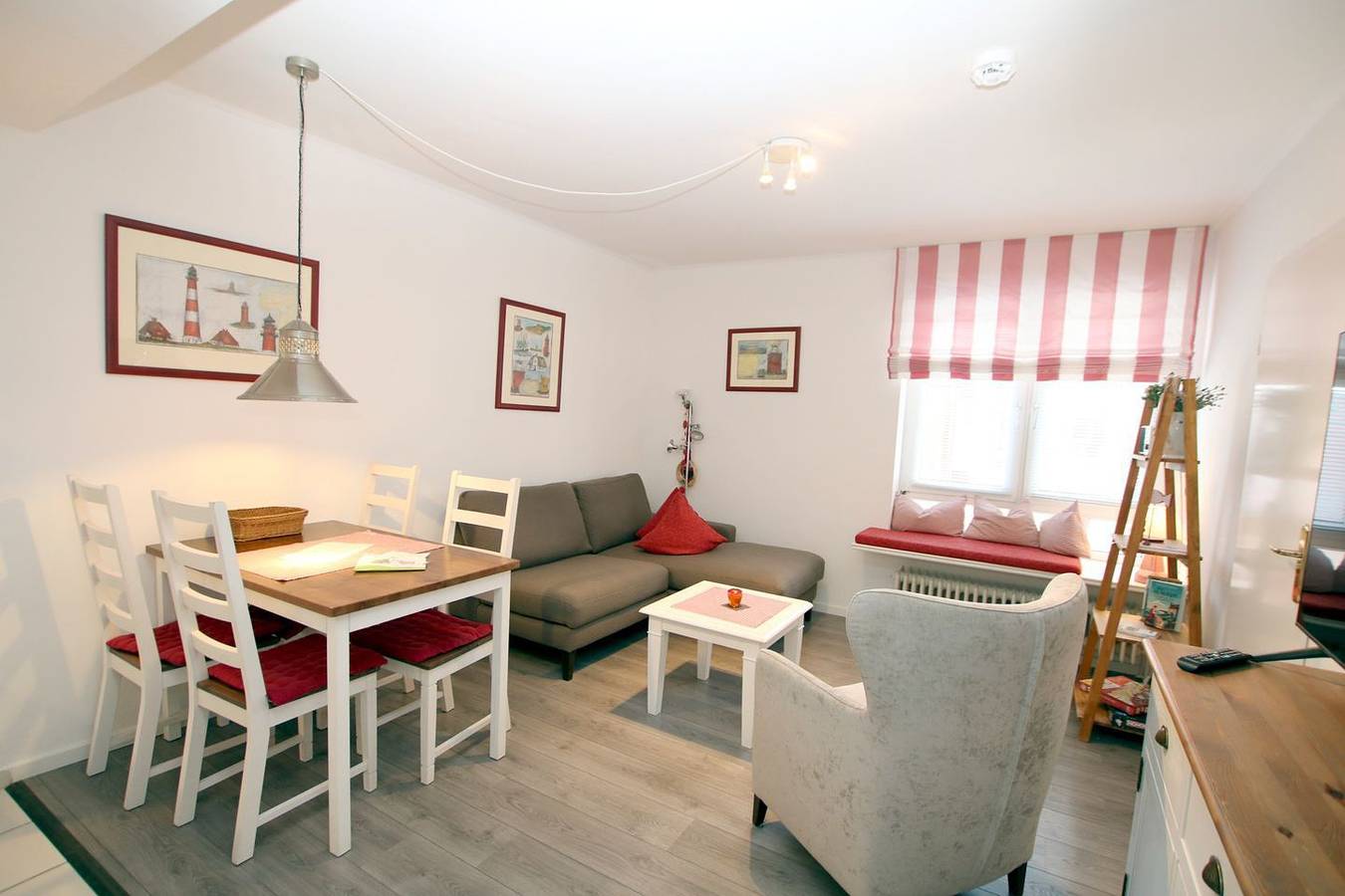 Ganze Wohnung, Ferienwohnung am Sandwall für 2 Personen auf ca. 44 m² in Wyk auf Föhr (Stadt), Wyk auf Föhr