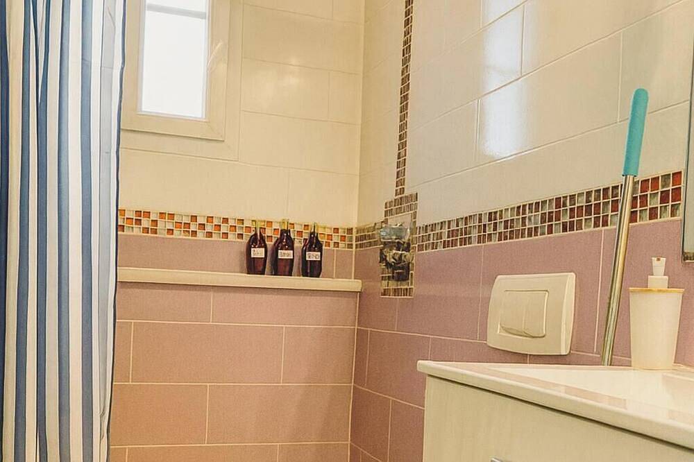 Entire apartment, Superb 3-bedroom apartment in the old butcher's shop in Alencon in Alençon, Alençon region