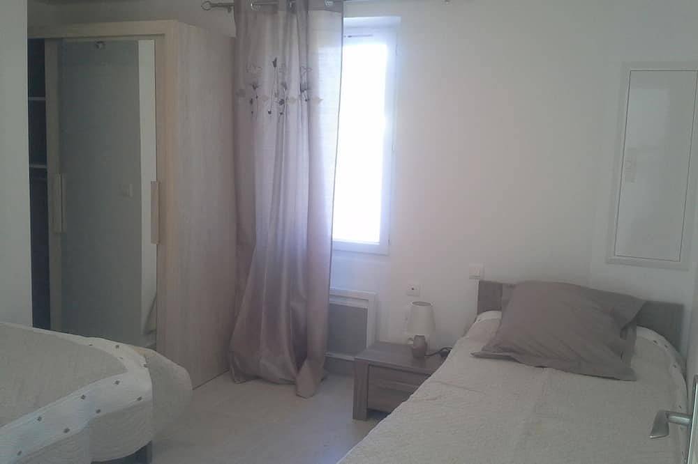 Gîte 70 m2 Les Oliviers in Pierrevert, Regionaler Naturpark Luberon
