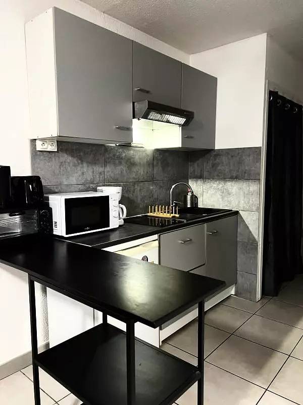 Gîte pour 2 personnes, avec balcon, animaux acceptés dans Golf de la Grande Motte - 3