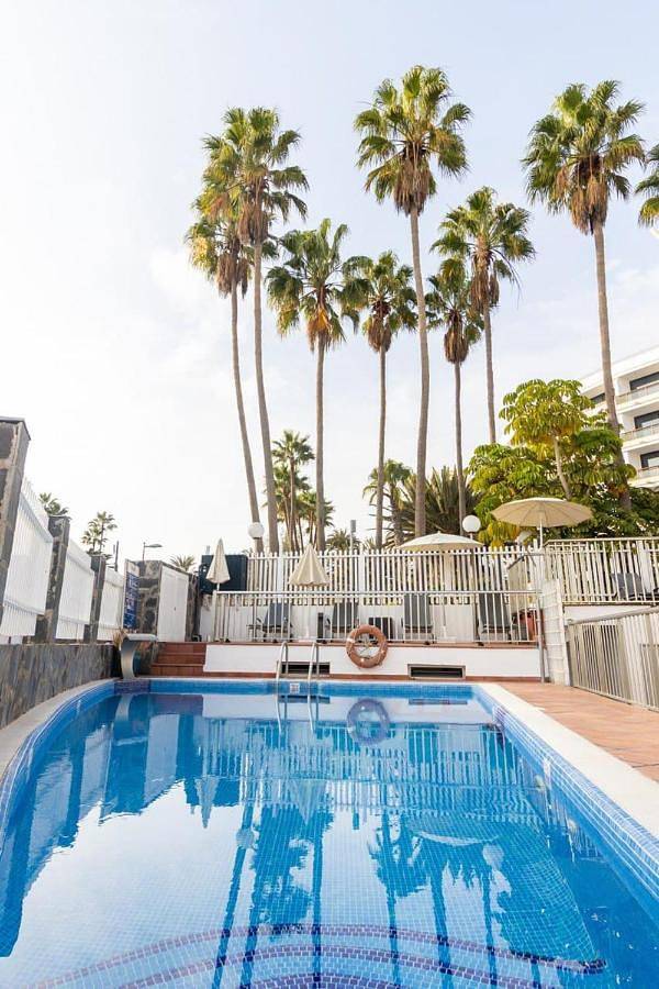 Apartamento para 3 personas, con terraza y piscina en Meloneras