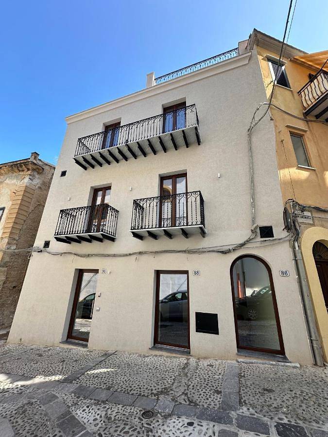 Maison d’hôte pour 3 personnes, avec jacuzzi et balcon à Cefalù - 3