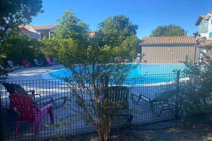 Location de vacances pour 5 personnes, avec Piscine à Le Teich