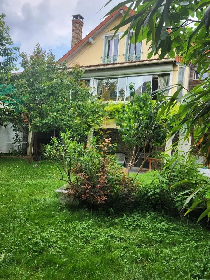 Guesthouse for 4 people, with garden and view, with pets - 1