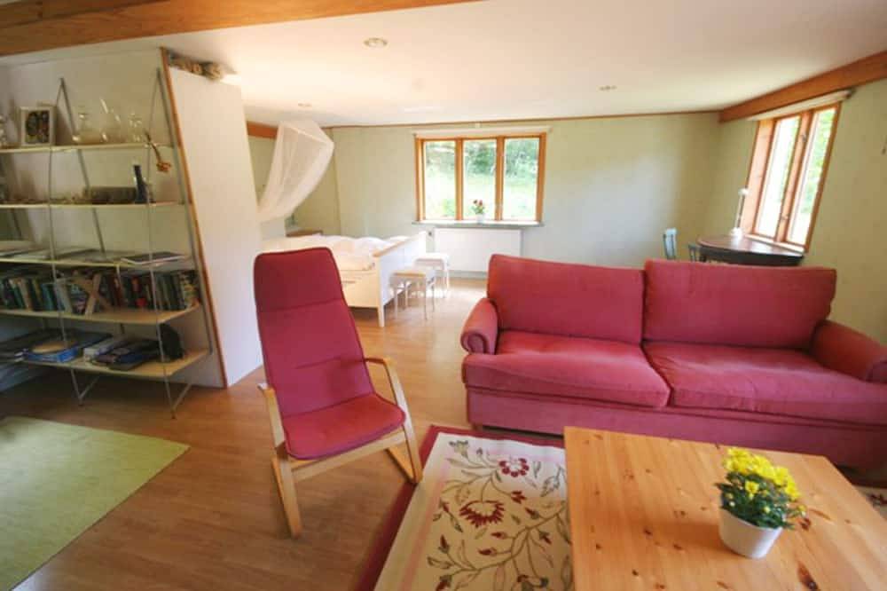 Haus mit Pool mitten in der Natur! in Kristianstad, Schwedische Ostsee