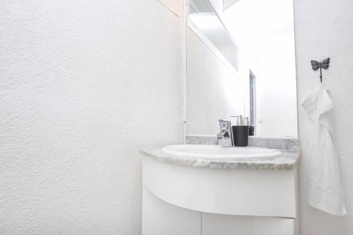 Appartement entier, Bel appartement à Barjols avec Wi-Fi in Barjols, Région de Brignoles
