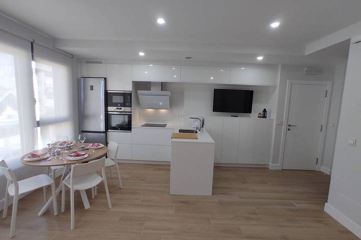 Ferienwohnung für 4 Personen, mit Pool und Garten - 1