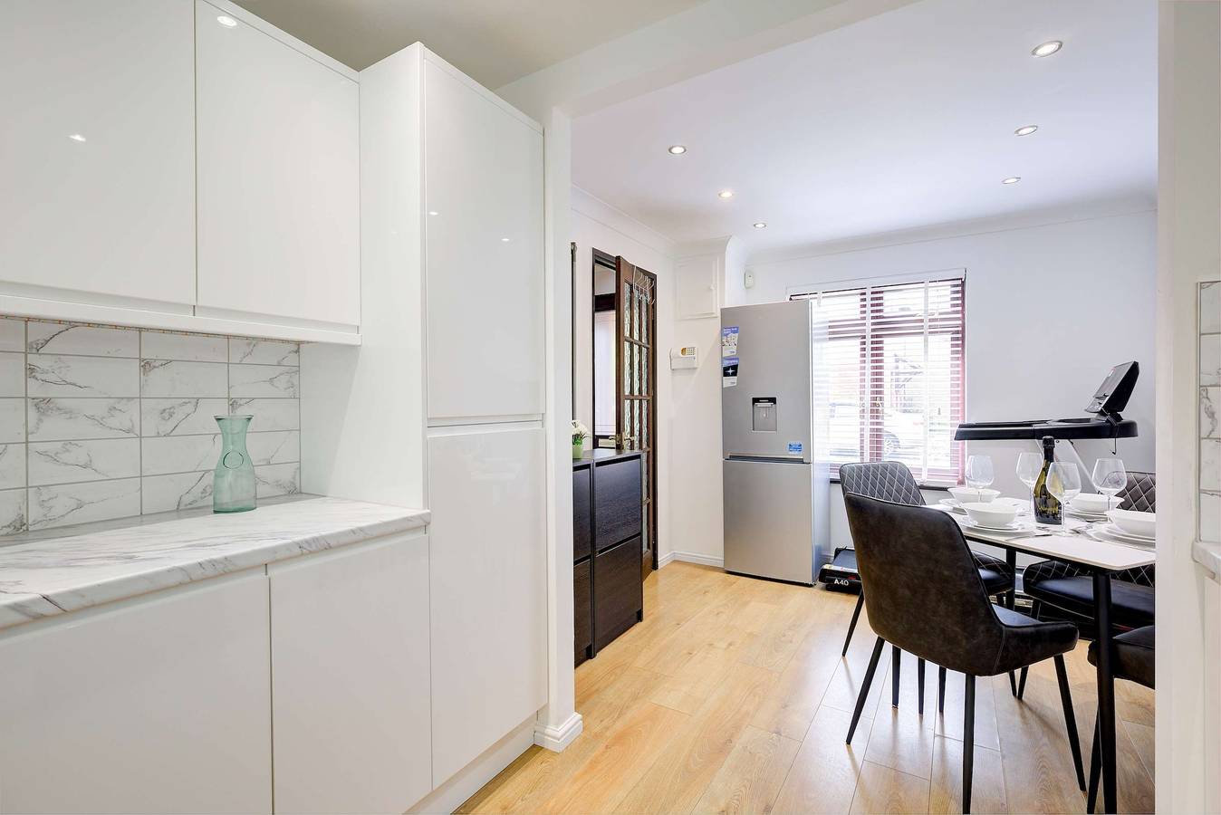 Modern and Spacious 3 Bedroom Home in Peterborough in Peterborough