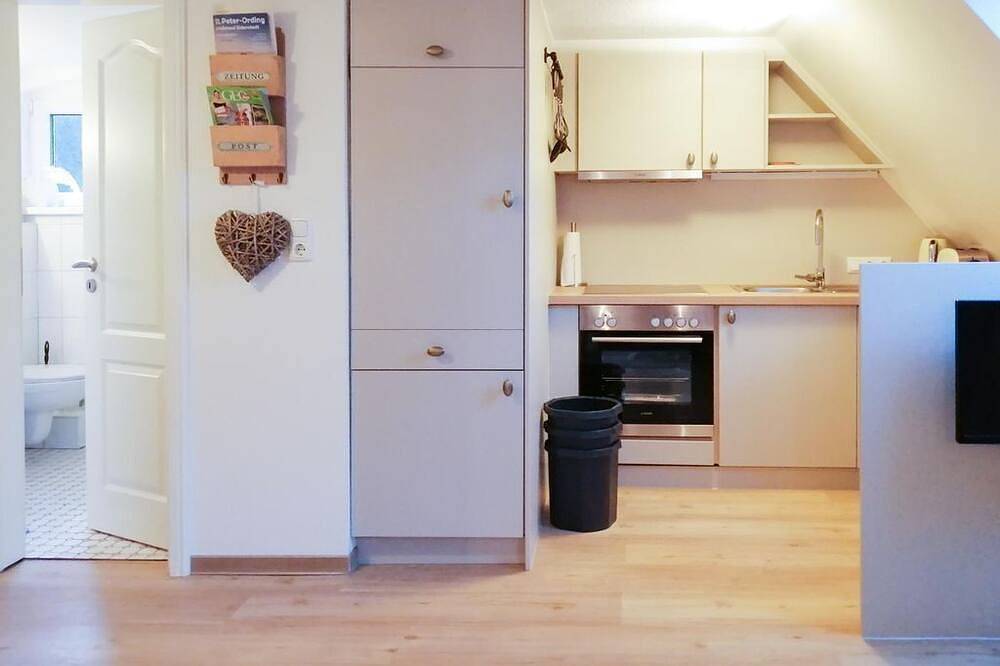 Bauernhaus Ferienwohnung Höhnerstall - Hof Herzleuchten, Familie Groth in Eiderstedt